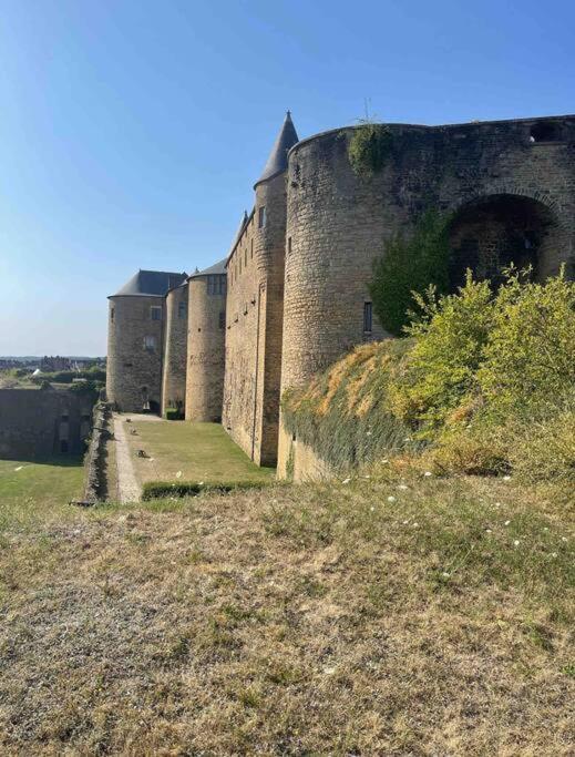 Loft De Charme Avec Terrasse Et Jardin Au Fort D'Asfeld Sedan Extérieur photo